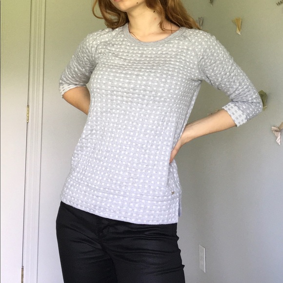 TH Grey Half-Sleeve Sweater - Picture 3 of 6
